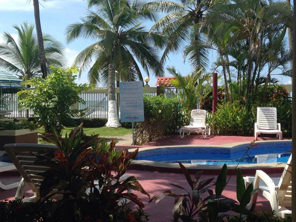 Hotel Mango Mar Jacó Esterno foto