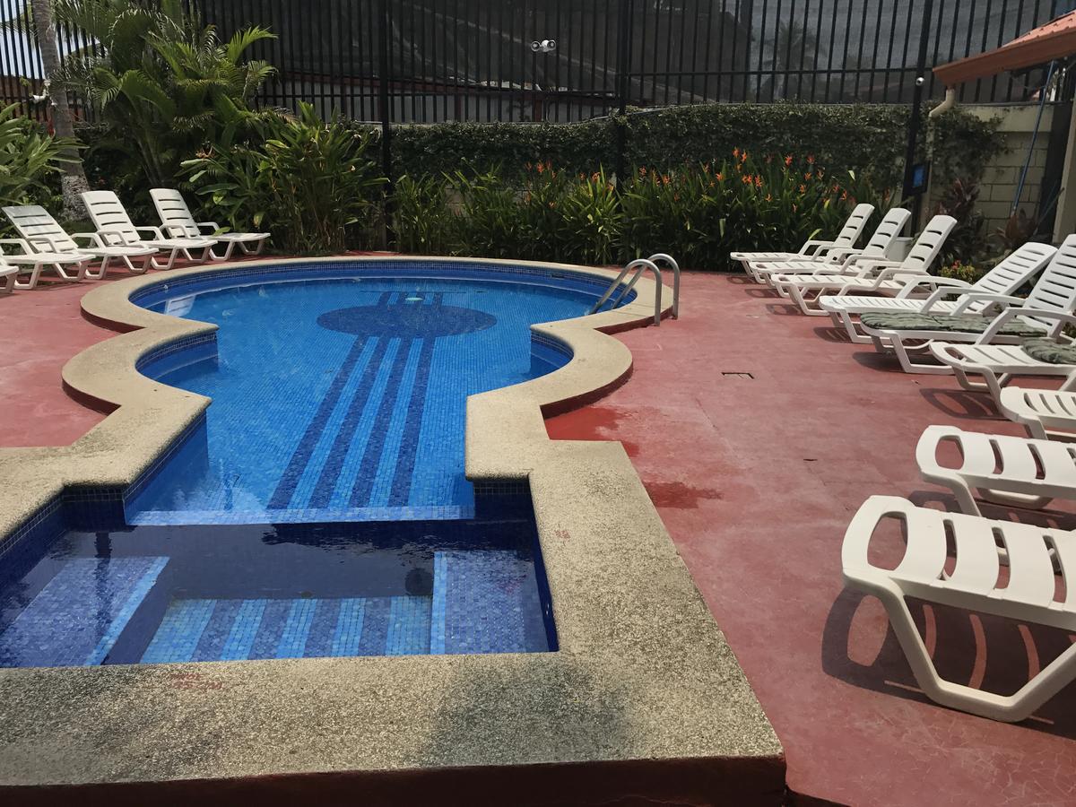 Hotel Mango Mar Jacó Esterno foto
