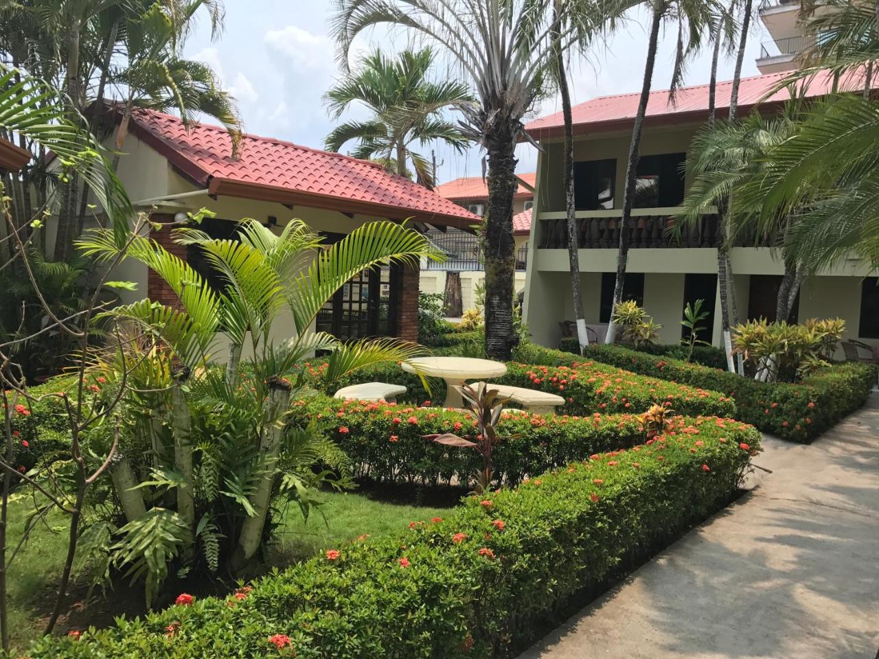 Hotel Mango Mar Jacó Esterno foto
